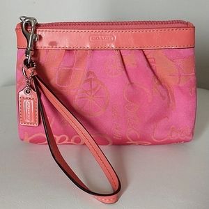 Coach Wristlet| Pink and Coral